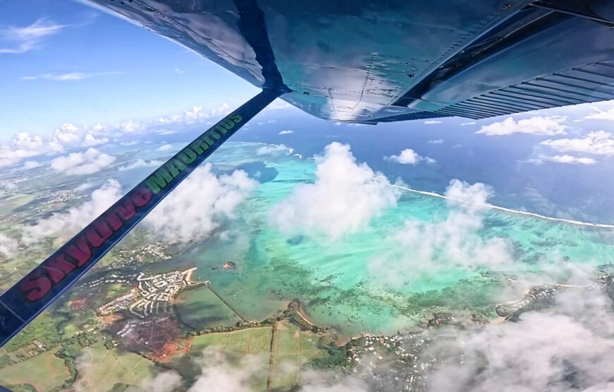 Tandem Skydive in Mauritius – 10,000 Feet