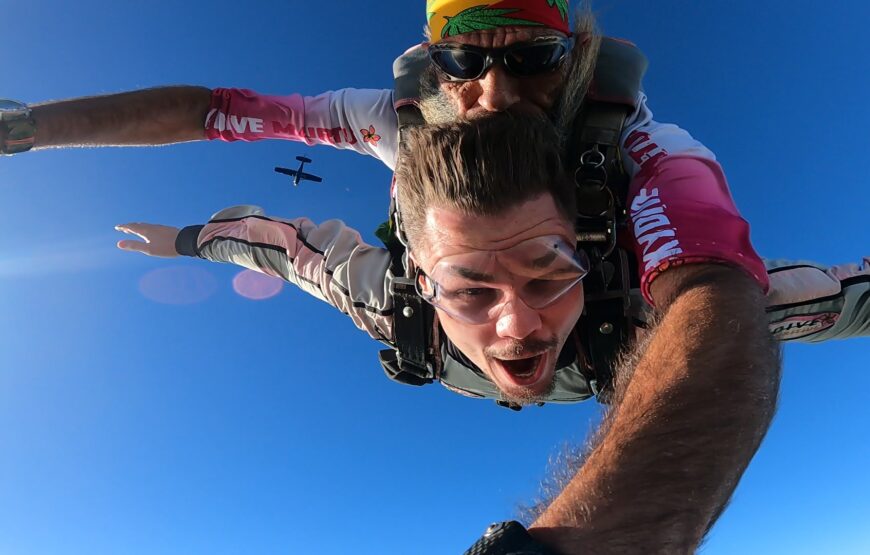 Tandem Skydive in Mauritius – 10,000 Feet