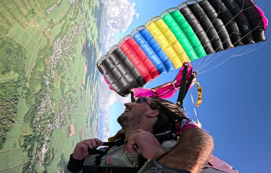 Tandem Skydive in Mauritius – 10,000 Feet